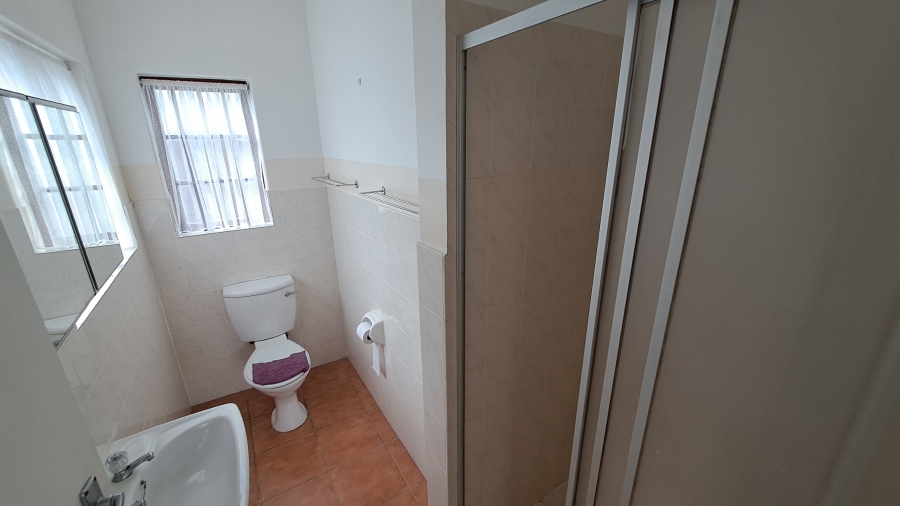 To Let 3 Bedroom Property for Rent in Miramar Eastern Cape